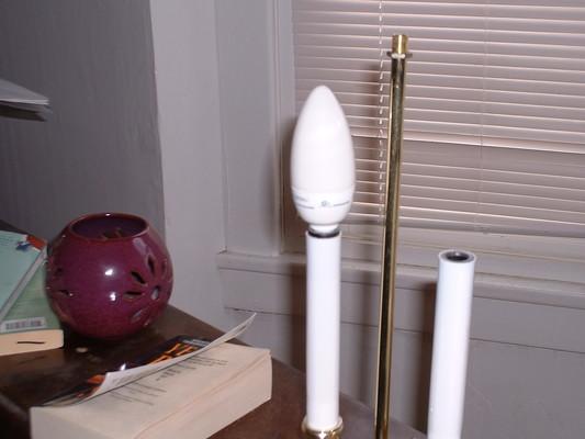 compact flourescent candle lamp