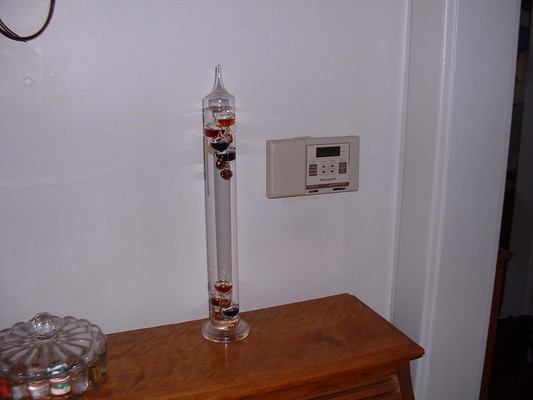 Programmable thermostat